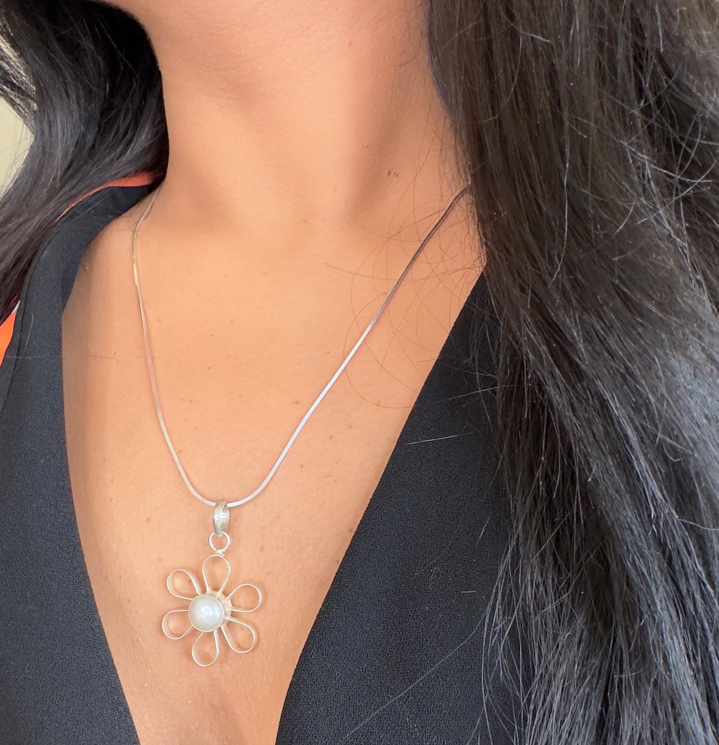 Enakshi Daisy Pearl Necklace - Image 2