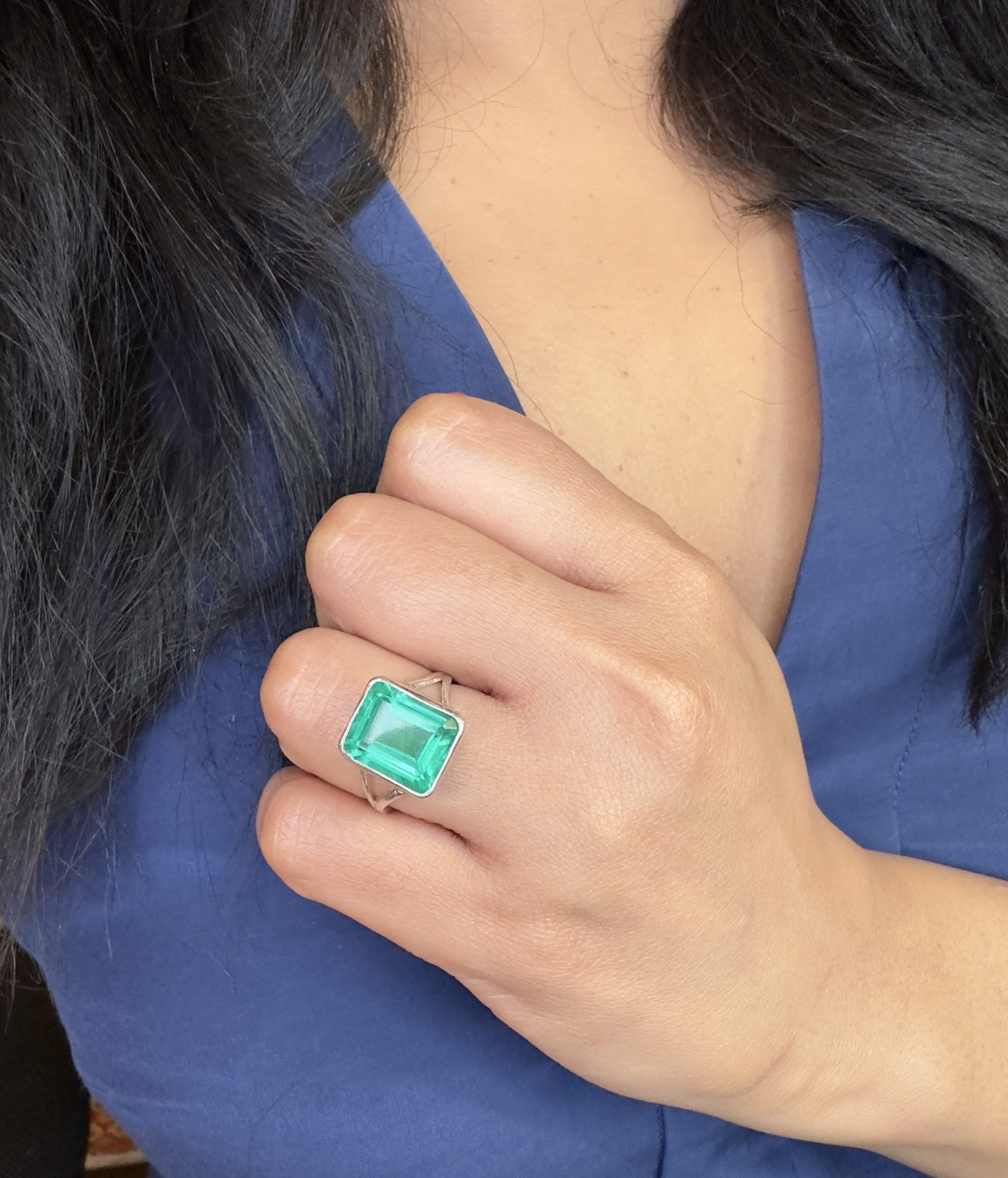 Adjustable Ring - Phalgun Emerald - Image 4