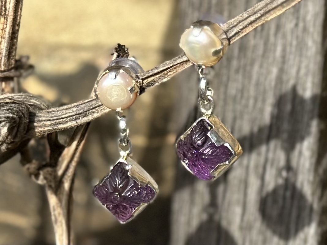 Amethyst and Pearl Earrings - Jamunia - Image 8