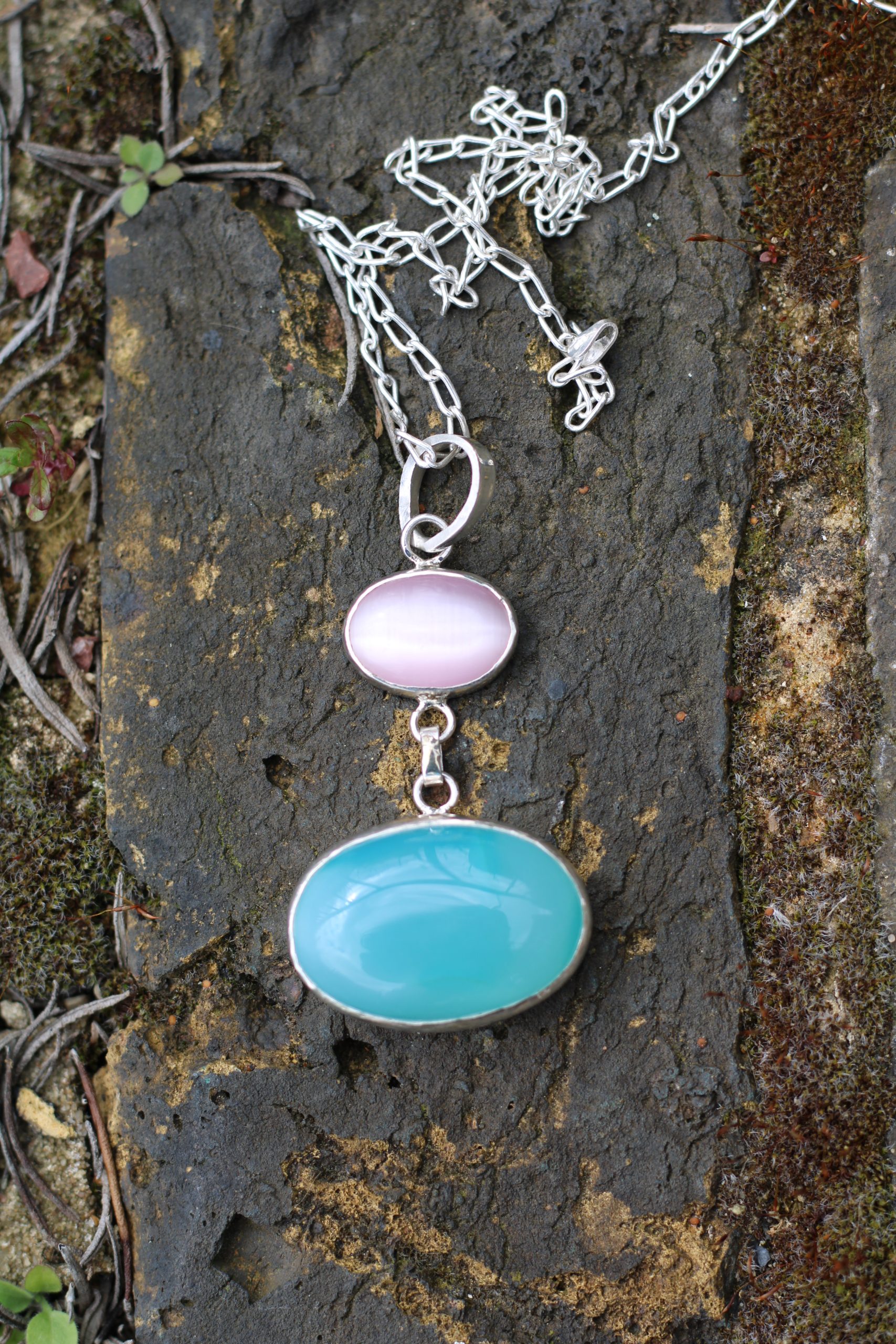 Cat's Eye Necklace with Gem Silica - Pink Padmakshi - Image 10