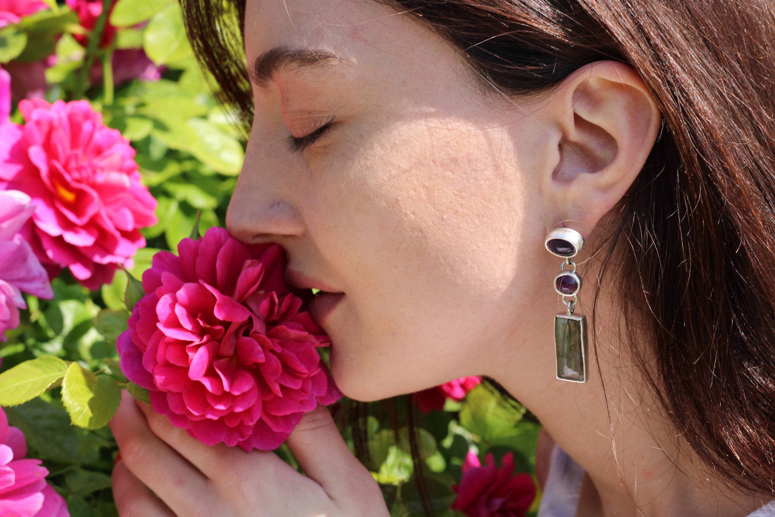 Sthiti Mismatched Amethyst & Labradorite Drop Earrings - Image 3