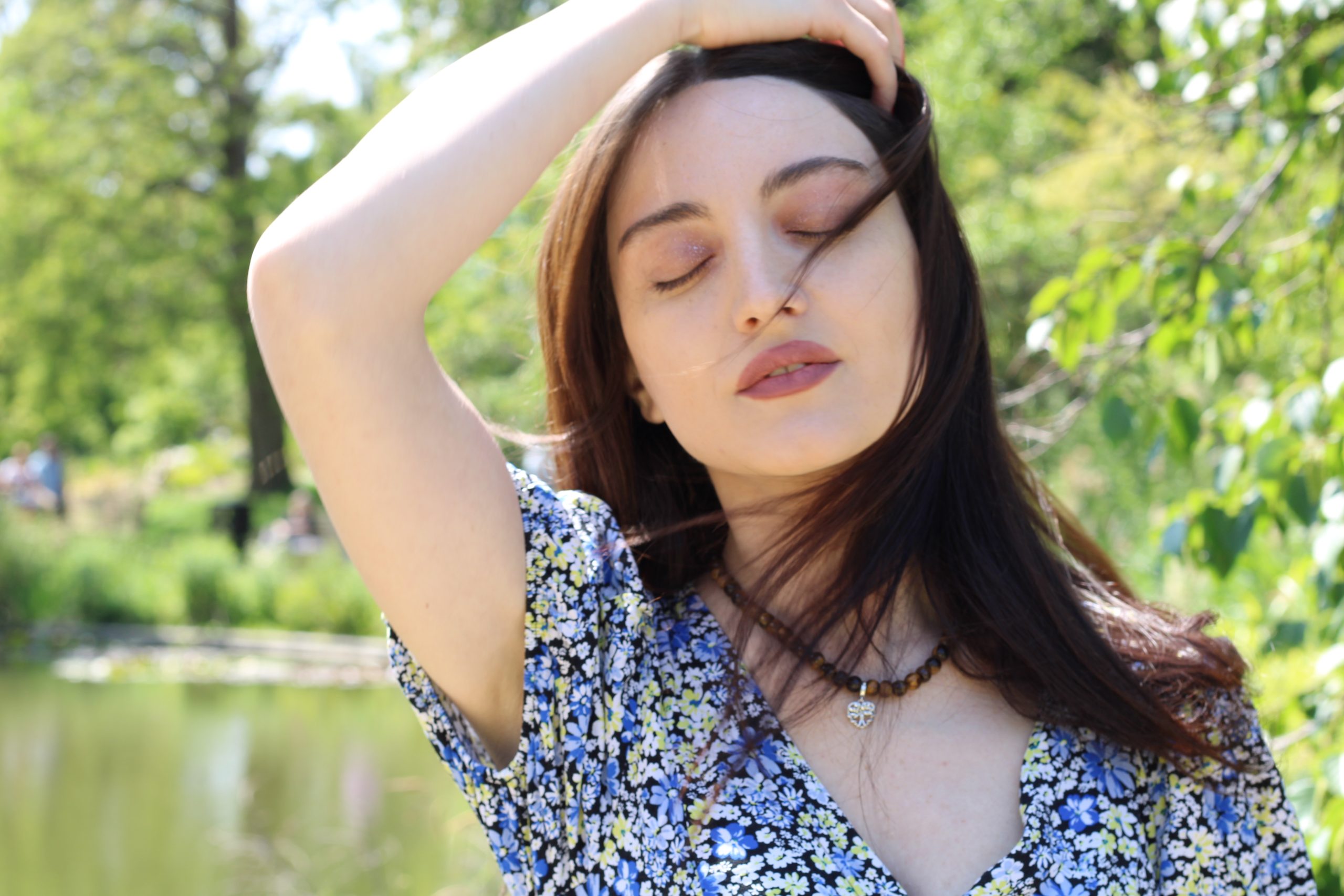 Kamakshi Tiger's Eye Choker with Tree of Life Heart Charm - Image 7