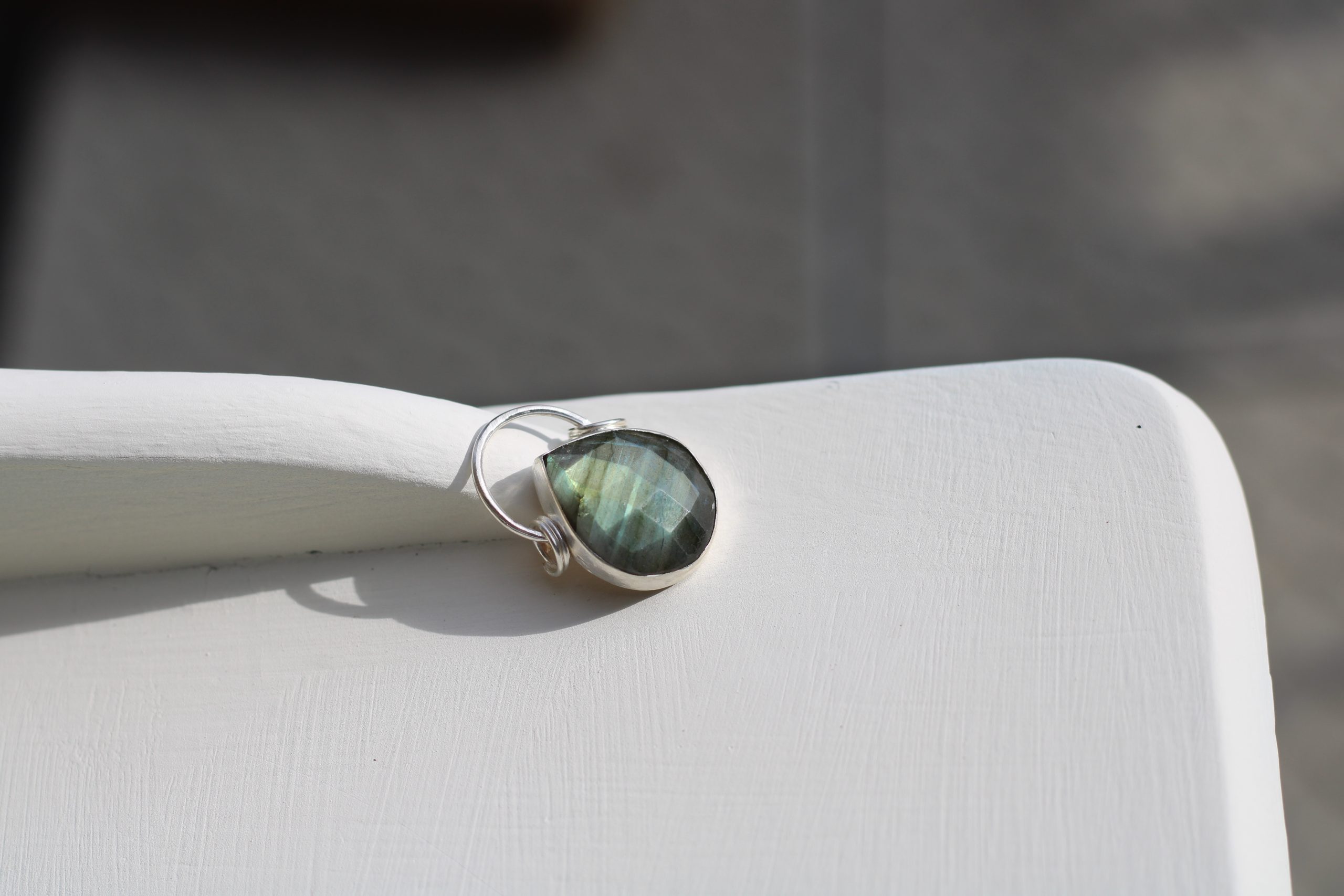 Purva Labradorite Pendant - Image 5