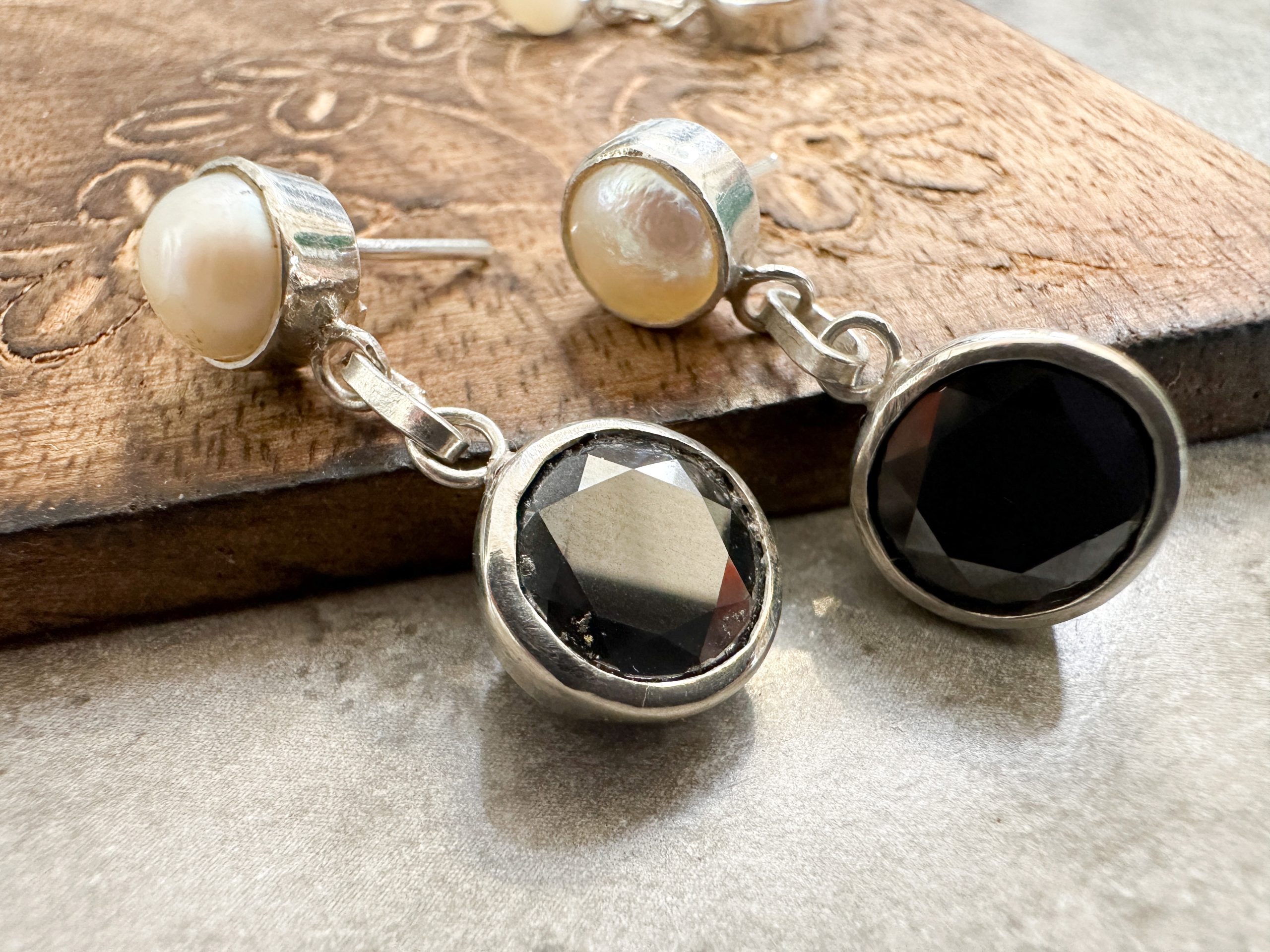 Shyama Pearl Drop Earrings - Image 4