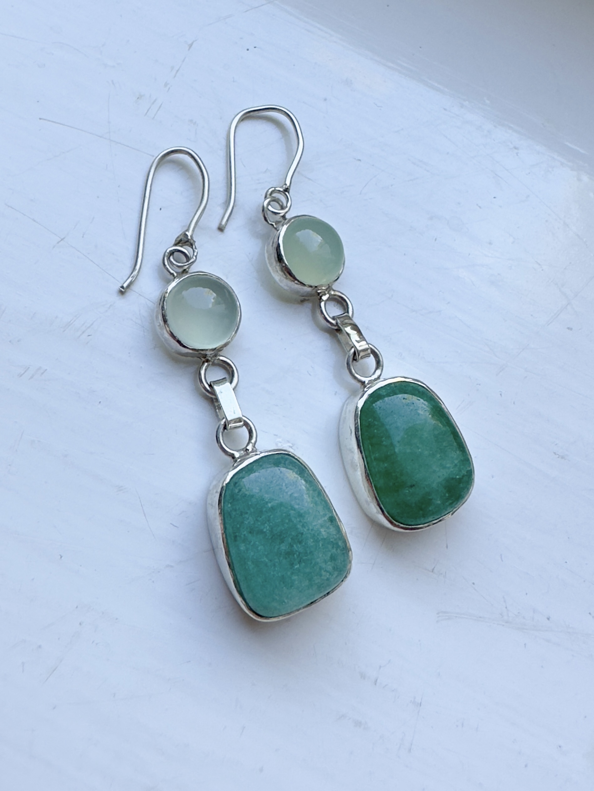 emerald green earrings