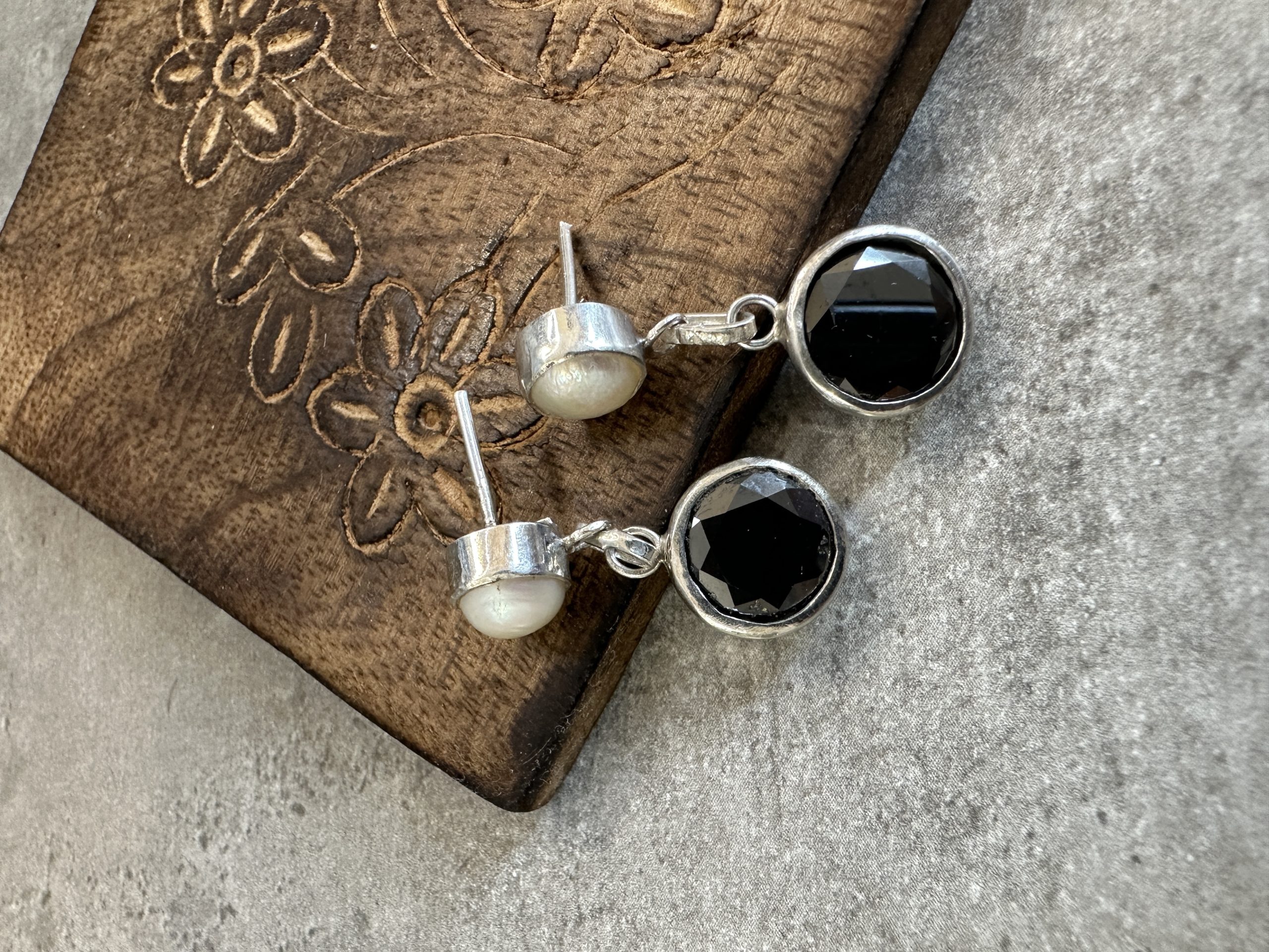 Shyama Pearl Drop Earrings - Image 2