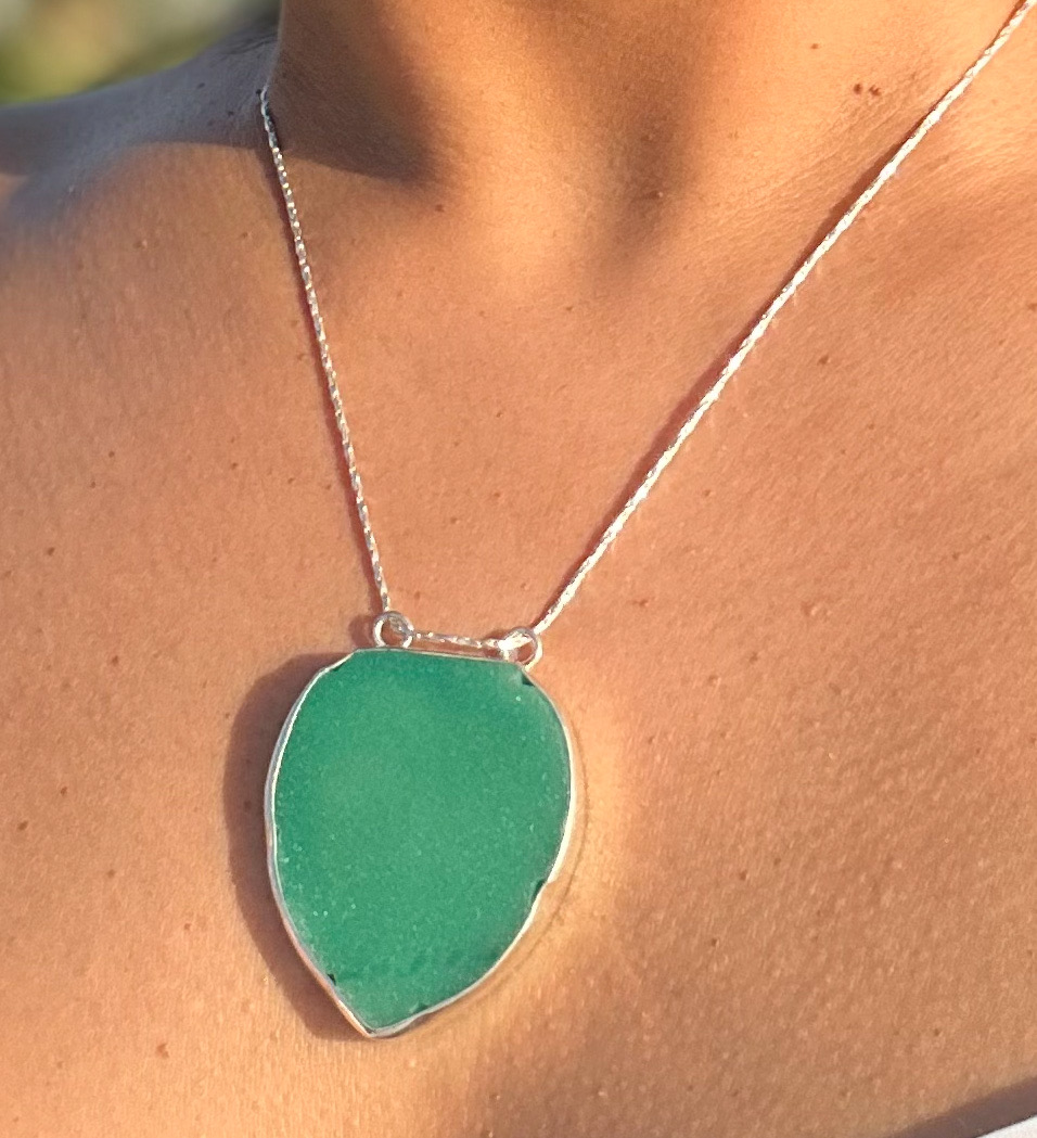 Green Heart Necklace- Paan - Image 5