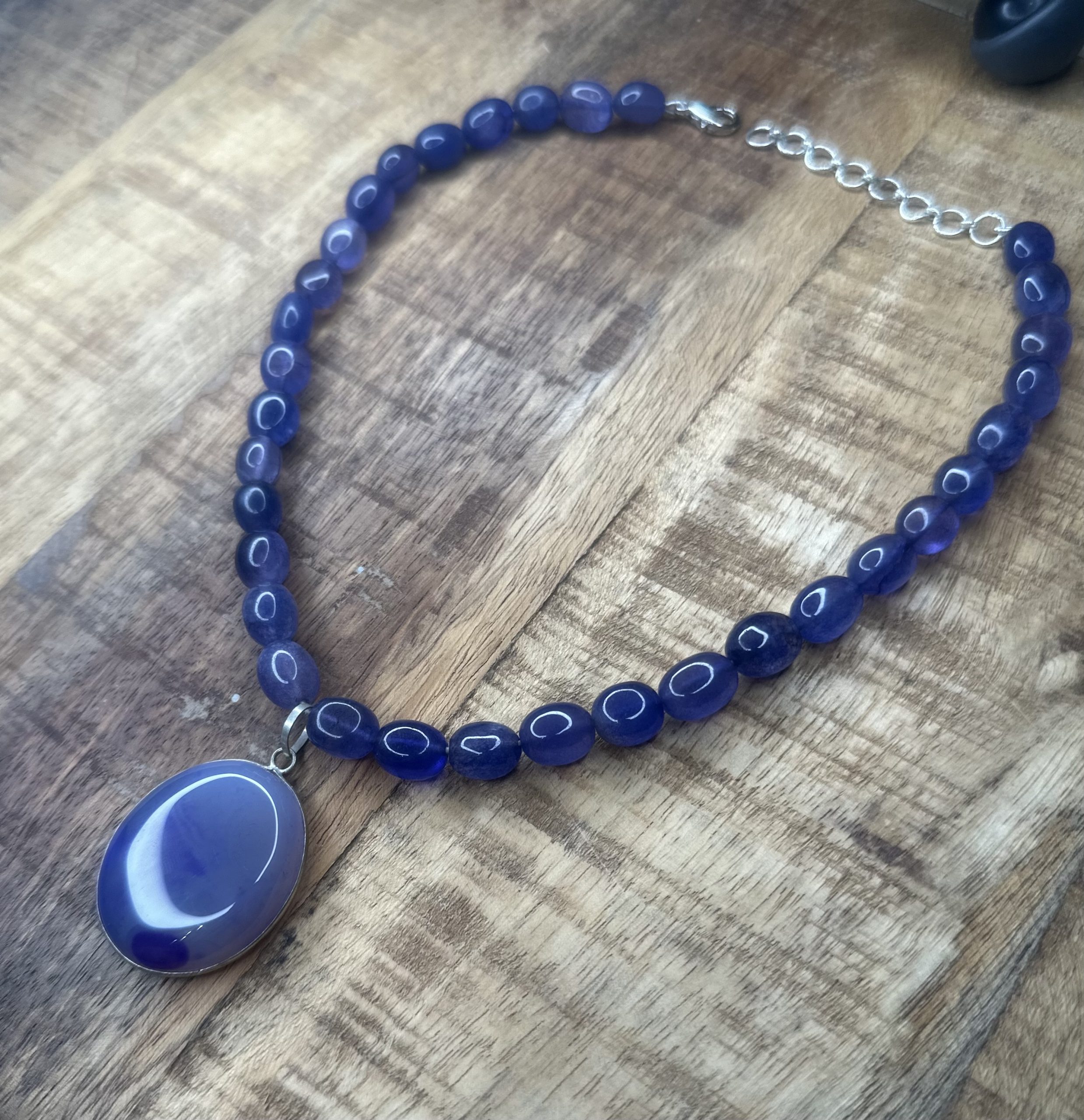 Blue Agate Necklace – Maithili - Image 9