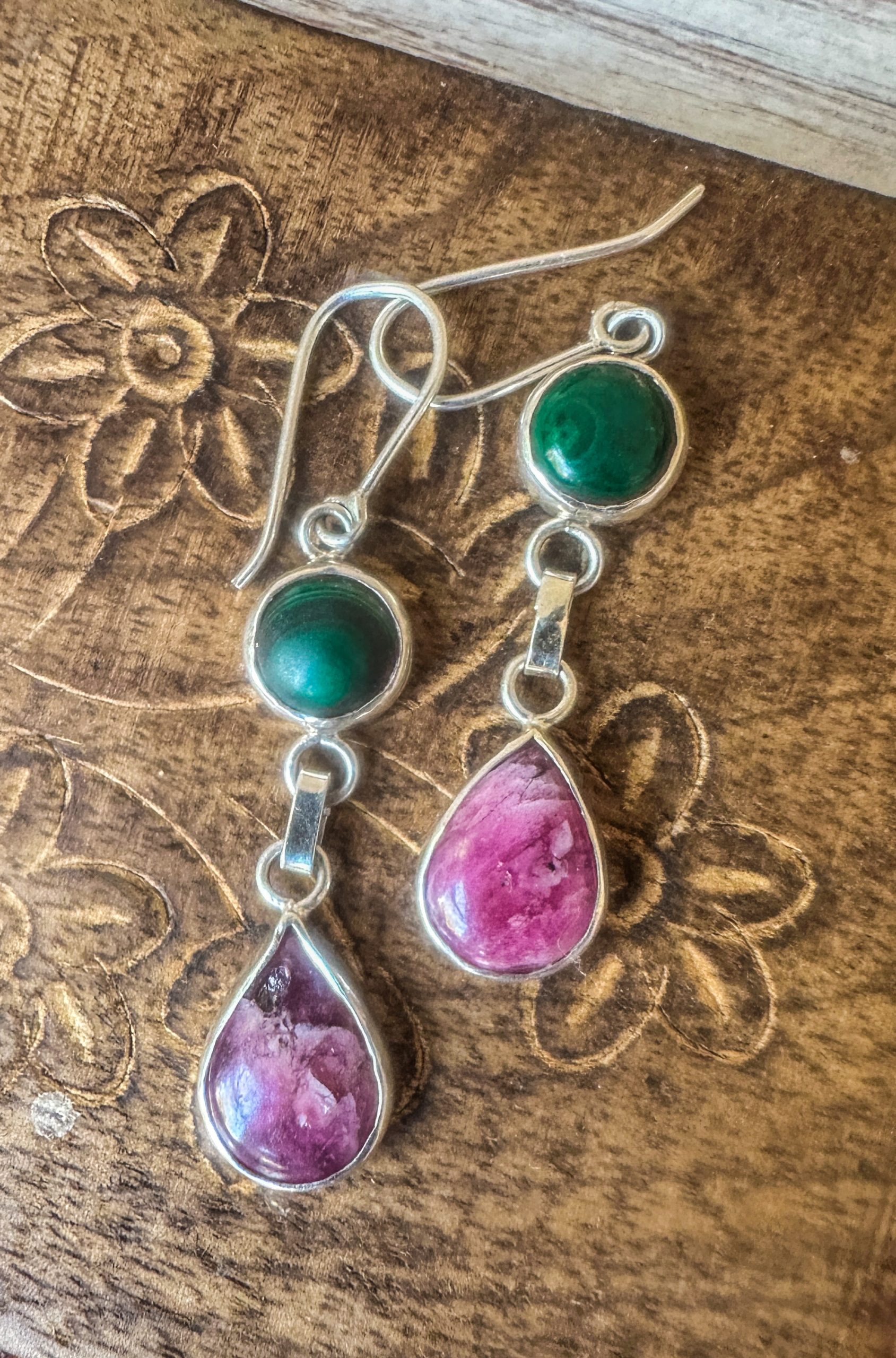 Paarth Malachite & Pink Sapphire Earrings - Image 12